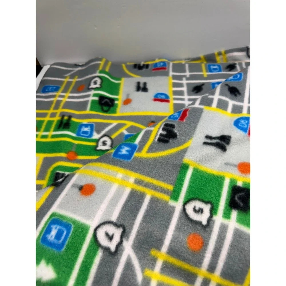 Mainstays City Map Fleece Throw Blanket 50x60 Kids Playroom Road Signs Gray